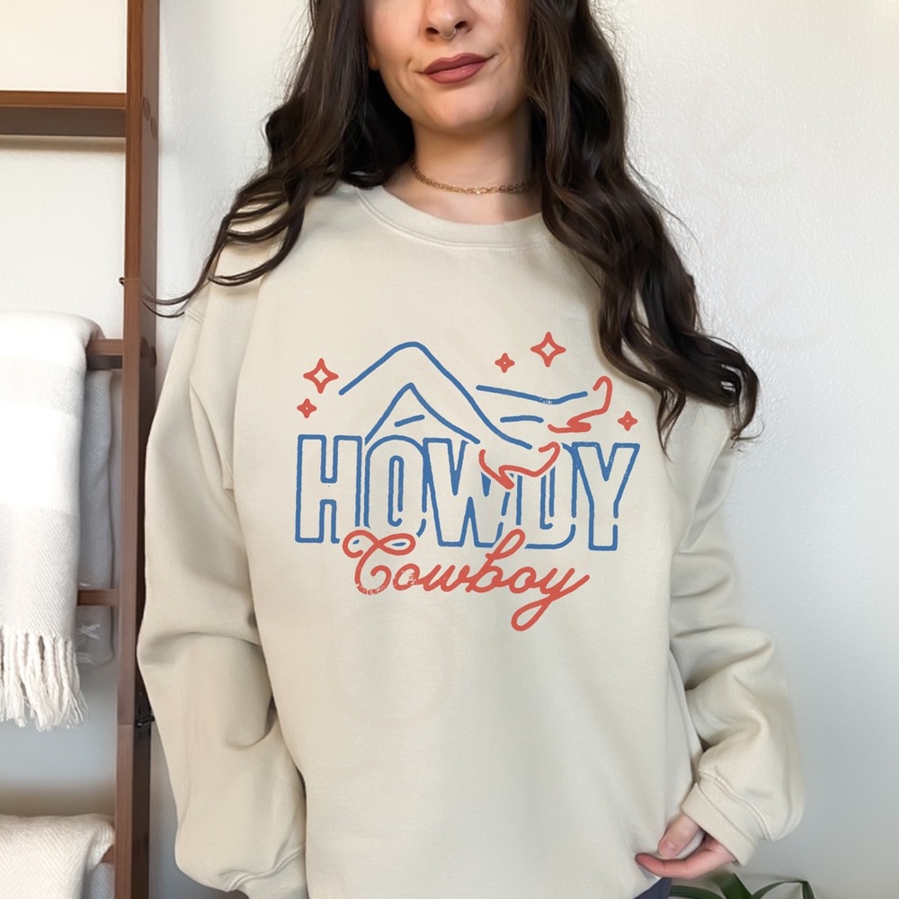 🚨 SALE 🚨 Howdy Cowboy Neon Sign Graphic Crewneck Sweatshirt